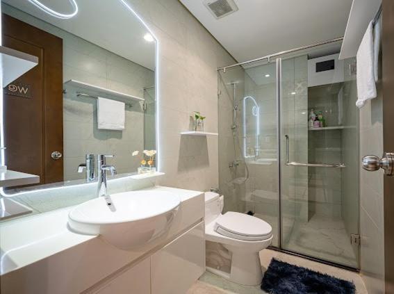 Enay Apartment - Vinhomes Central Park - Landmark Thành Pho Ho Chí Minh Esterno foto